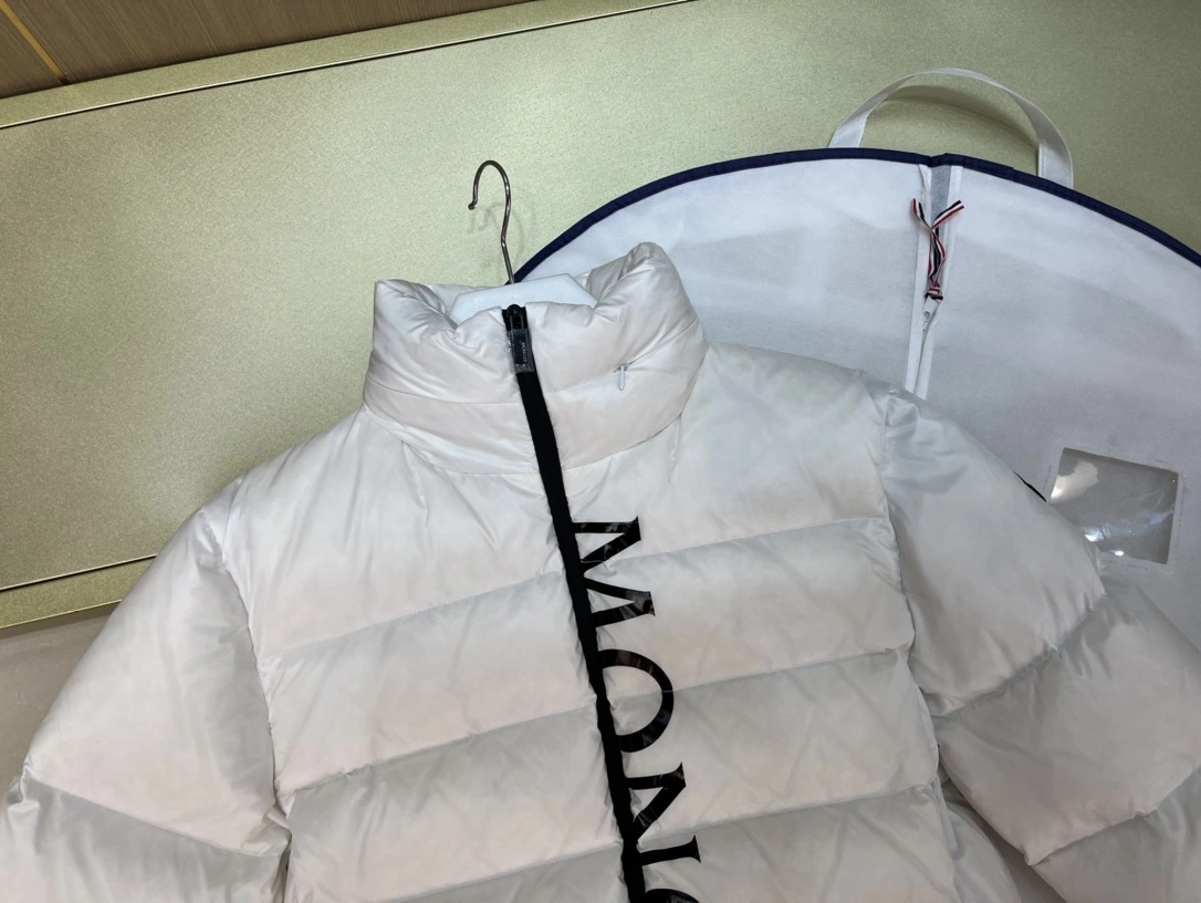 &WG.Luxury-- 7o9385r 2Colour item:D-F409K0105-2